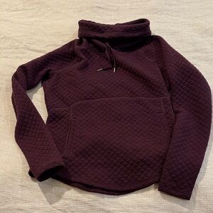 Marmot Women's Quilted Pullover Sweater - Deep Purple size small